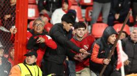 Los hinchas de Independiente de Avellaneda en los incidentes en la Sudamericana