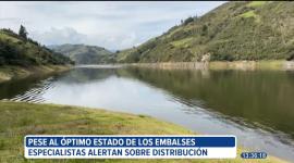 Aunque el estado de los embalses es óptimo, especialistas energéticos advierten que no se debe descuidar la transmisión eléctrica. El país aún tiene pendiente inversiones en generación y distribución.

Un reportaje de Astrid Singre