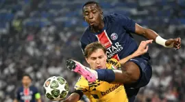 Willian Pacho en la final de la Champions League en la victoria ante el Inter Milán.