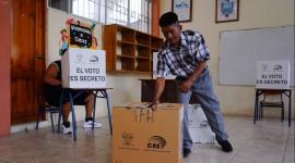 Los ecuatorianos volverán a las urnas para el referéndum 2025