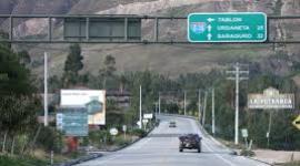 Cierres viales esporádicos se registran en Ecuador en medio de la convocatoria a paro nacional.