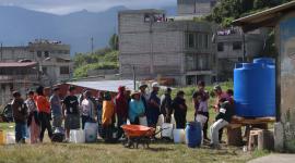 Desabastecimiento de agua en el sector del Divino Niño de la Ecuatoriana, sur de Quito, en julio del 2025.