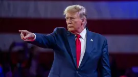 Donald Trump arremetió contra ciudades como Seattle y San Francisco.