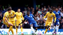 Moisés Caicedo, en una acción de juego del Chelsea vs. Brighton, en el partido jugado el 27 de  septiembre del 2025.
