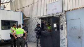 La Policía Nacional realizó un operativo sorpresa en la cárcel 4, en el norte de Quito.