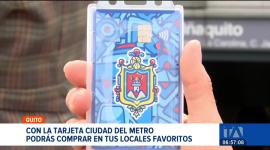 La tarjeta del Metro de Quito podrá usarse como una tarjeta de débito en locales comerciales. Las recargas se realizan a través de Banco Pichincha, su aplicación o el servicio Mi Vecino.
Un reportaje de Stephany Paz