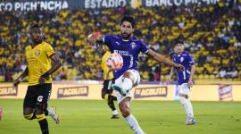 Encuentro entre Barcelona y Liga de Quito en el estadio Monumental Banco Pichincha que tuvo lugar el 24 de julio de 2025.