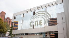 CNE desarrolló sesión plenaria para calificar las inscripciones