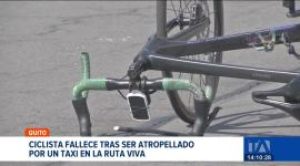 Un ciclista murió en un siniestro de tránsito en la Ruta Viva, al nororiente de Quito. El taxista involucrado huyó del lugar y es buscado por las autoridades.

Un reportaje de Juan Miguel Rodríguez
