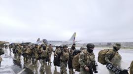 Contingentes militares llegan a Quito en medio del paro de la Conaie