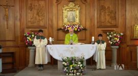 Misa del domingo con el padre Allan Mendoza desde la Capilla La Dolorosa del colegio San Gabriel de Quito.