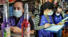 Más de 40 000 productos sin notificación sanitaria, entre cosméticos, alimentos y artículos esotéricos fueron decomisados.
