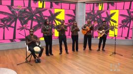 El talentoso grupo Oro Negro visitó el set de esTAmañana, llenando el programa de energía con los vibrantes sonidos de la bomba.