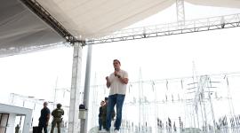 Daniel Noboa estuvo presente en la entrega de una obra en Santa Rosa.