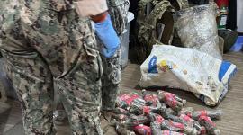 Parte del armamento decomisado por las Fuerzas Armadas