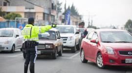 Los agentes de tránsito son los encargados de hacer cumplir la medida Pico y Placa