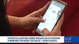 Según la Unidad Nacional de Ciberdelito, once personas fueron capturadas este año por delitos de pornografía infantil. Expertos advierten que las redes sociales y los juegos en línea son utilizados para extorsionar a menores.

Un reportaje de Mishell Villacís