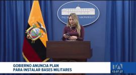 El Gobierno prevé la instalación de al menos cuatro bases militares extranjeras, una decisión que estará sujeta al pronunciamiento ciudadano en las urnas el próximo 16 de noviembre.

Un reportaje de Belén Merizalde