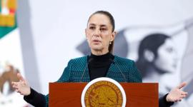 La presidenta de México, Claudia Sheinbaum, fue acosada durante un recorrido en Ciudad de México.
