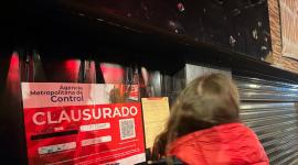 Los Agentes de Control clausuraron locales en Quito en el feriado.