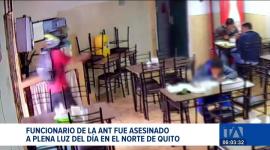 Un hombre fue asesinado bajo la modalidad de sicariato en el sector de San Carlos, al norte de Quito. La víctima trabajaba como funcionario de la Agencia Nacional de Tránsito.

Un reportaje de Brigette Mancheno