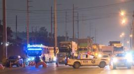 La vía a Daule se cerró la madrugada de este martes 11 de noviembre para trasladar a los presos.