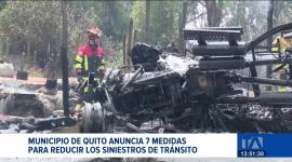 En Quito, el transporte pesado tendrá restricción de circulación en determinados horarios, ante el incremento de siniestros de tránsito en la avenida Simón Bolívar y en la Ruta Viva.

Un reportaje de Stephany Paz
