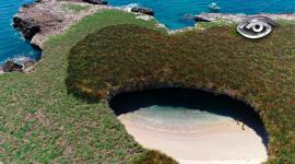 Por años fue un secreto bien guardado del Pacífico mexicano. Hoy, la Riviera Nayarit empieza a brillar con sus más de 300 kilómetros de costa: playas tranquilas, pueblos pesqueros llenos de historias, fiestas que mantienen vivas sus tradiciones y una mezcla única de naturaleza, cultura y aventura.