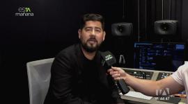 El vocalista banda ecuatoriana equilivre Fernando Escobar conversó con Julián Campos sobre primicias, giras, emociones y mucho pop rock.