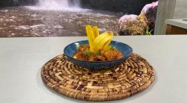 Este jueves 13 de noviembre del 2025 preparamos ceviche de chicharrón, junto al chef Felipe Campana.