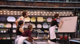 Mara Topic explica el plato que sus compañeros de equipo deben preparar en este reto de presión