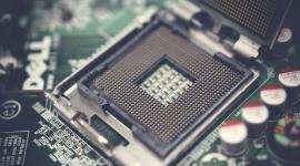 El progreso de la electrónica ha seguido una regla simple: más pequeño es mejor.