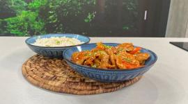 Este jueves 27 de noviembre del 2025 preparamos cerdo agridulce, junto al chef Felipe Campana.