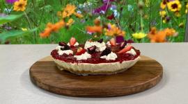 Este viernes 28 de noviembre del 2025 preparamos cheesecake de frutos rojos, junto al chef Felipe Campana.