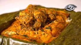 La Tonga es mucho más que comida envuelta en hojas: es una receta que guarda alma viajera y calor de hogar. Tras su apariencia modesta, despliega un festín de arroz suelto, plátano dorado, maní y jugosa proteína.