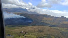 Incendio forestan en el parque nacional Antisana