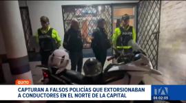 Falsos policías fueron capturados en el sector de Rumihurco, al norte de Quito. Los hombres son acusados de realizar falsos operativos en la zona para cometer delitos.

Un reportaje de Juan Miguel Rodríguez