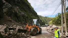 Un deslizamiento de rocas ocasionó el cierre de la vía la madrugada del domingo 14 de diciembre.
