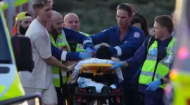 Más de 29 heridos y 11 muertos dejó un atentado terrorista en una playa de Australia.