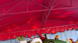 El Grinch bailó música ecuatoriana y sus pasos causaron furor en redes sociales.