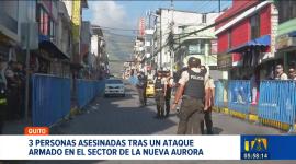 Tres personas murieron en un nuevo hecho violento registrado en el sector de la Nueva Aurora, en el sur de Quito. Las víctimas fueron atacadas con un arma de fuego en el interior de un establecimiento.

Un reportaje de Gustavo Jaramillo