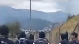 Tres estudiantes de un colegio de Quito resultaron heridos en una riña.