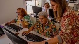 Al proyecto Click-A acuden más mujeres que hombres