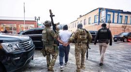 Más de mil migrantes han sido detenidos en Minnesota en la mayor operación del Departamento de Seguridad Nacional.