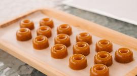 Científicos en alianza con el chef Rodrigo Pacheco desarrollaron las gomitas con base en harina de pescado.