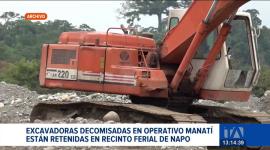 Desde 2022, los equipos de excavación y minería confiscados del operativo Manatí impiden la realización de ferias y eventos locales en Napo. Un reportaje de