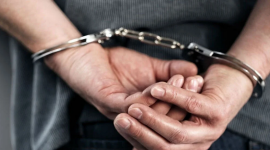 El psicólogo fue detenido y permanecerá con prisión preventiva mientras dura el proceso judicial.