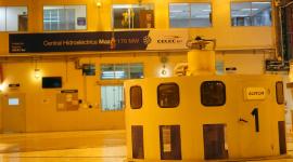 La central hidroeléctrica Mazar es una de las más grandes del país y abastece gran parte de la demanda nacional.