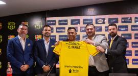 La presentación de César Farías en Barcelona