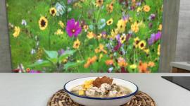 Este viernes 30 de enero del 2026 preparamos sopa de pollo con cebada, junto al chef Felipe Campana.